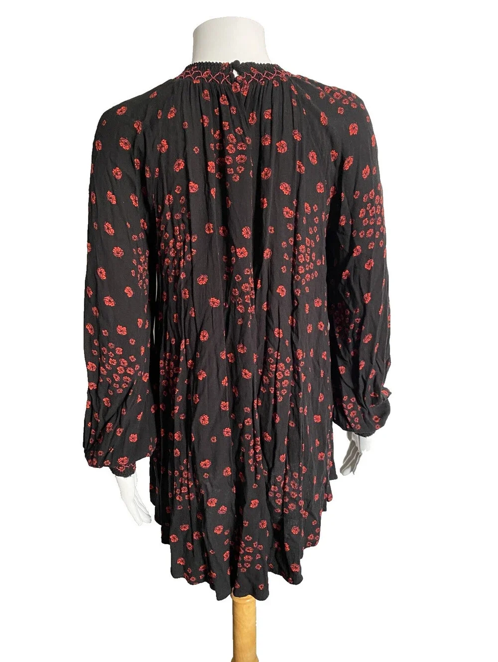 Free People S Small Red Black Flowers In Her Hair Smock Tunic Blouse Top